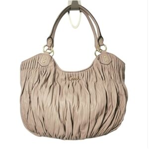 COACH Gathered Leather Ashley Shoulder bag Nude